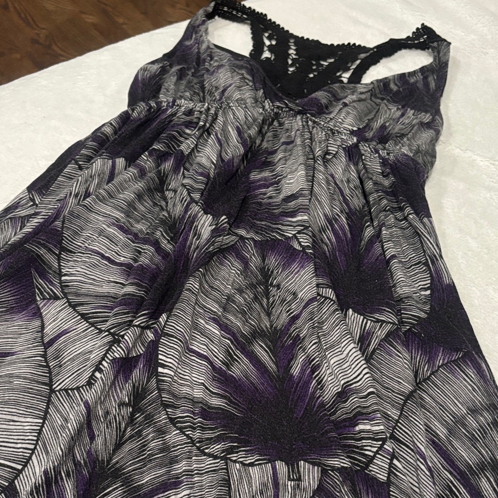 ⭐️ 2/$10 - Full Tilt Purple and Black Patterned Dress